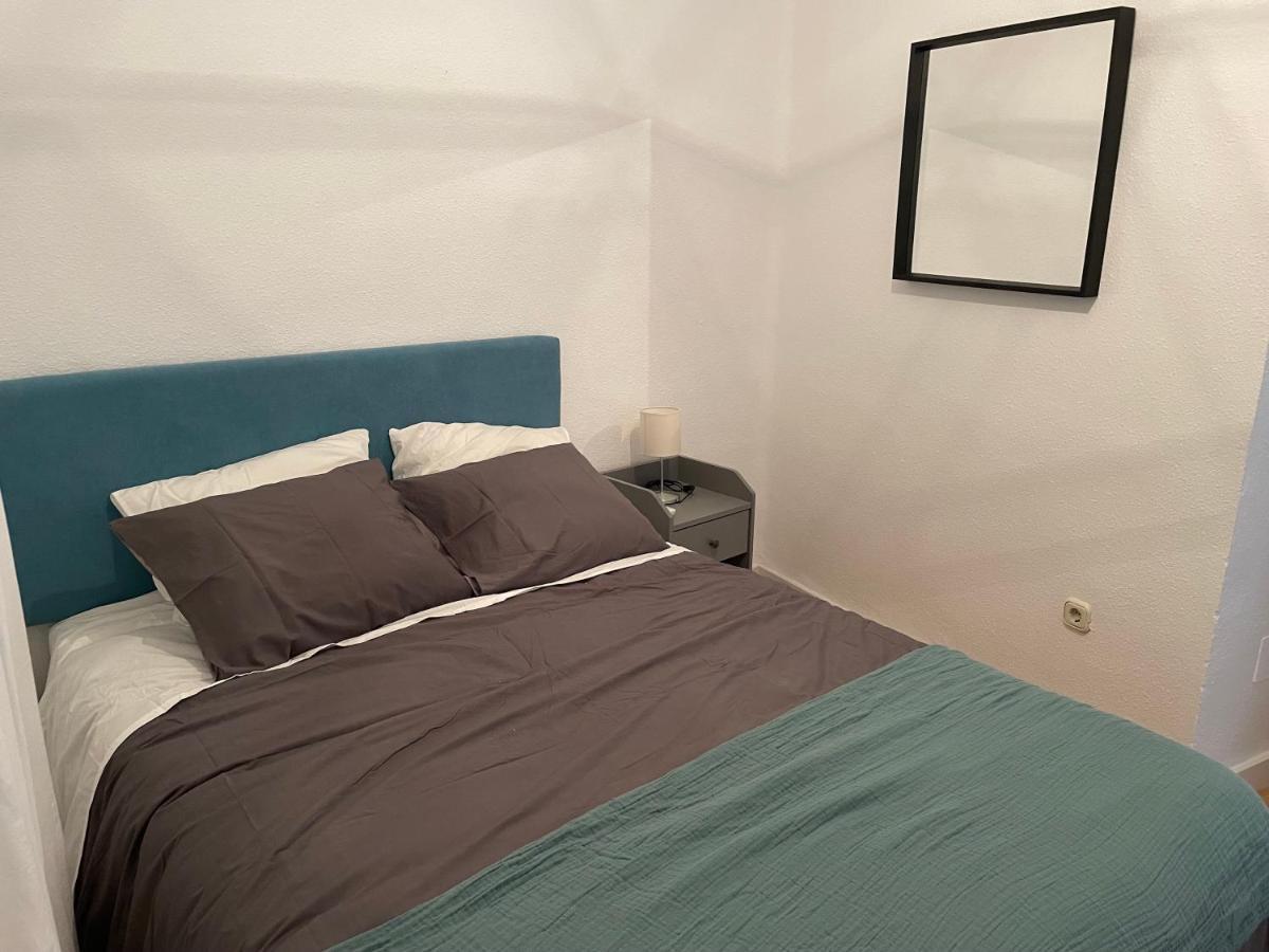 Holidays2Malaga 2 Bedroom Armengual De La Mota Close Shopping Center Exterior photo